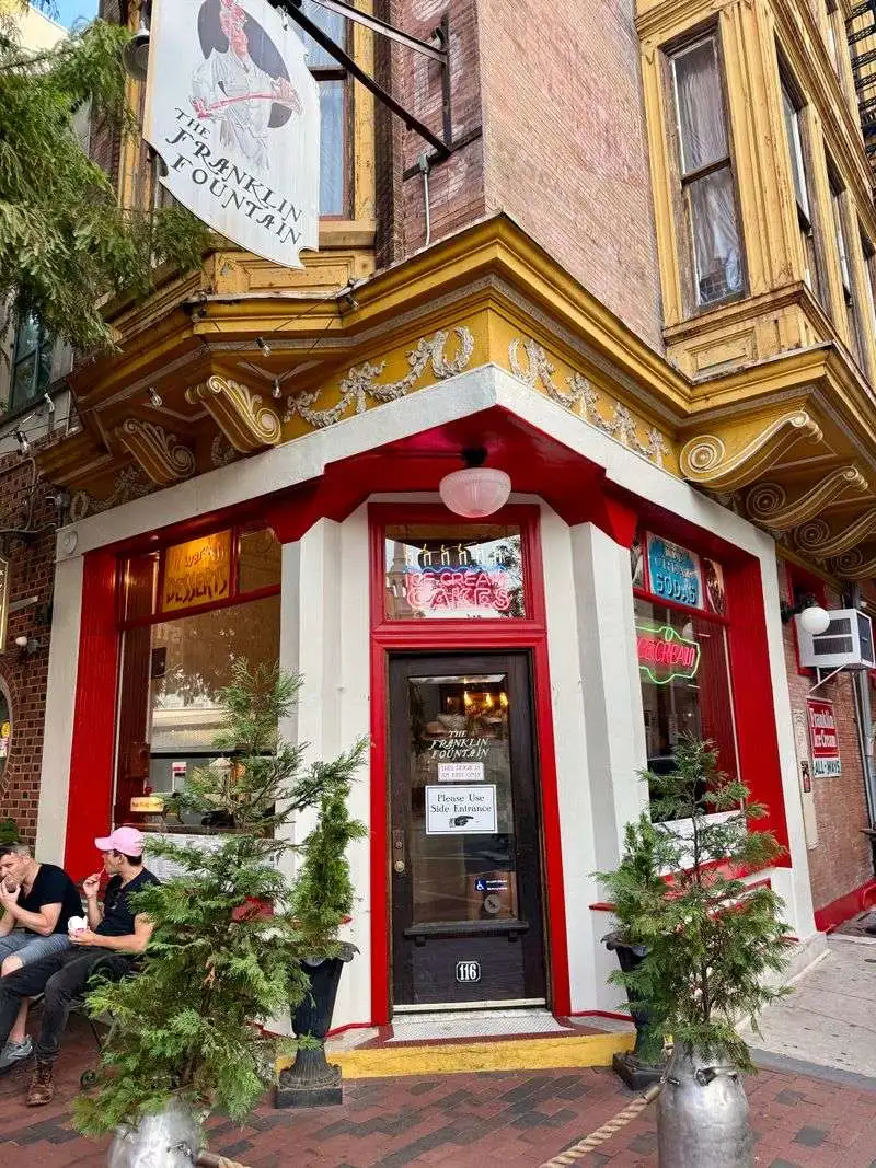 The Franklin Fountain &mdash; Philadelphia, PA