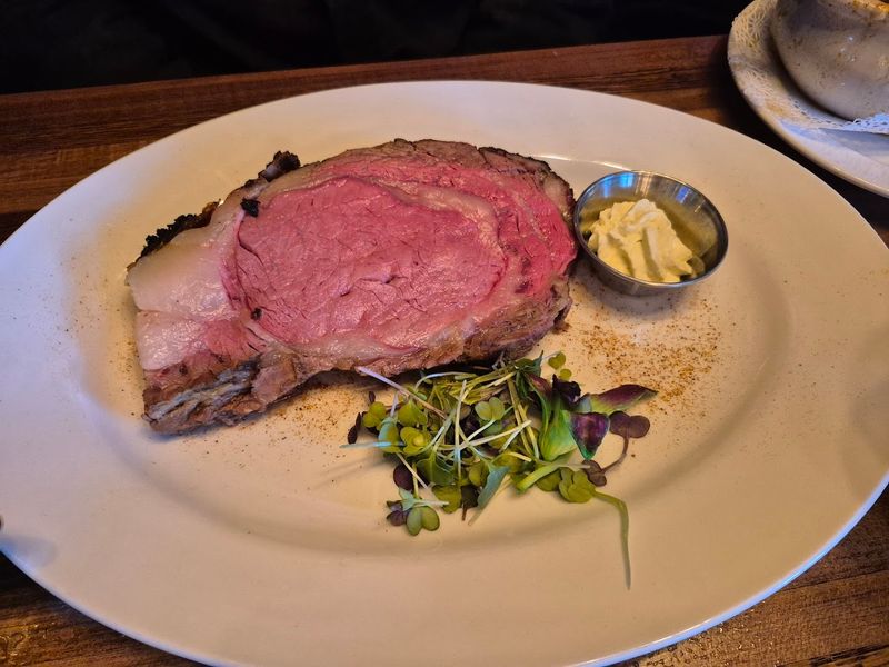 Beelow's Steakhouse (Lake Zurich)