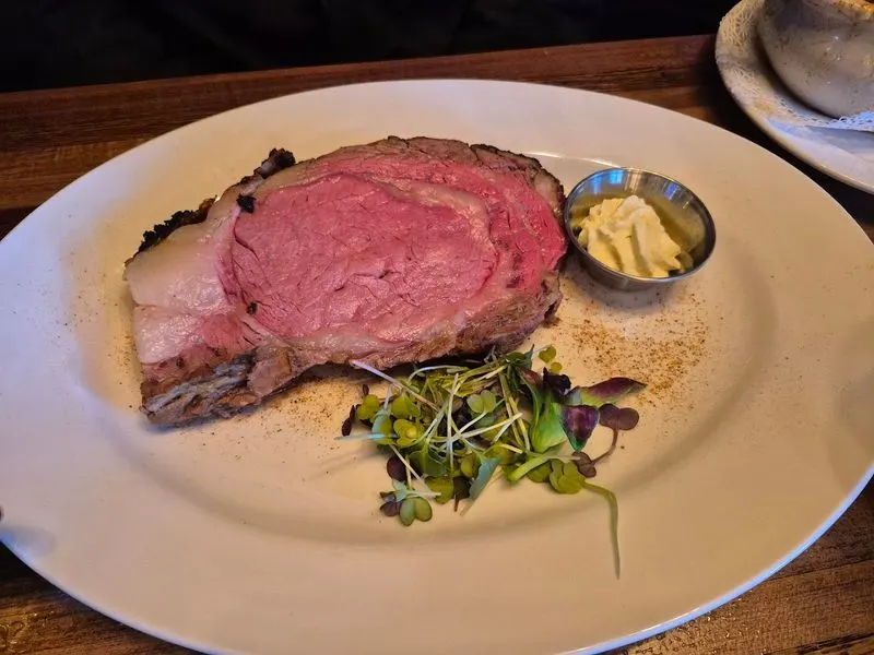 Beelow's Steakhouse (Lake Zurich)