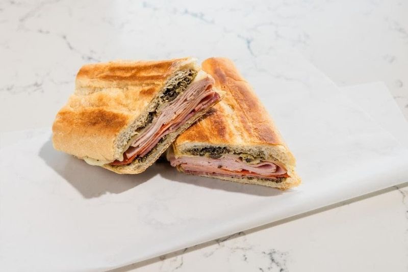 La Segunda Bakery — St. Petersburg, FL