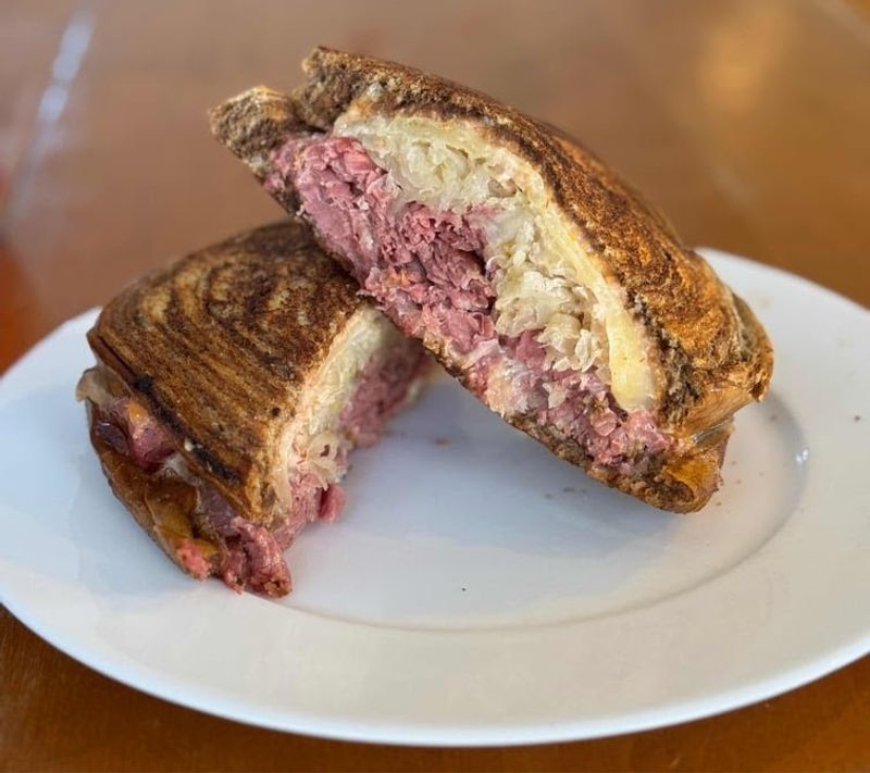 Newfangled Kitchen &ndash; Bexley