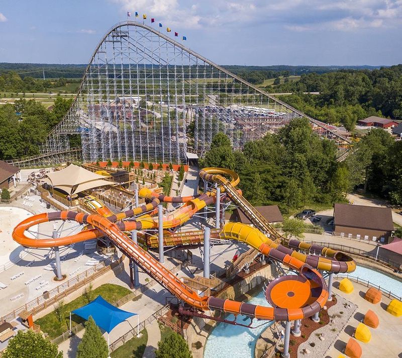 Holiday World & Splashin&rsquo; Safari &ndash; Santa Claus, IN