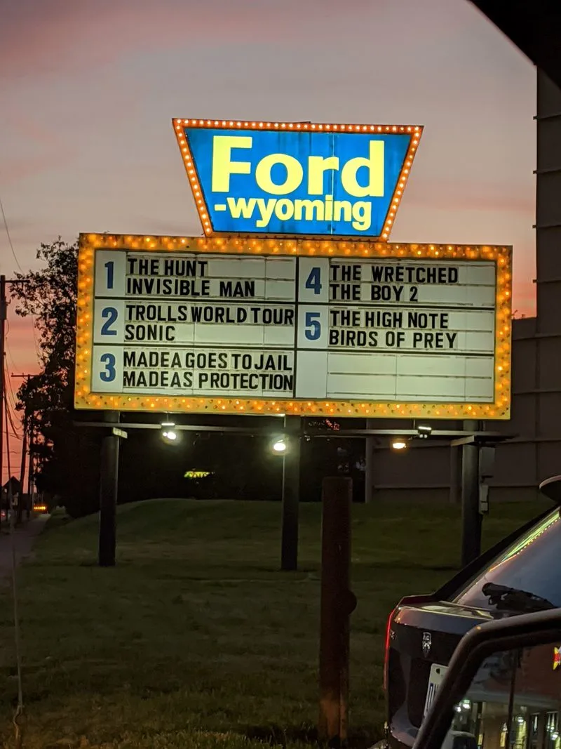 How The Five Screens And Double Features Work