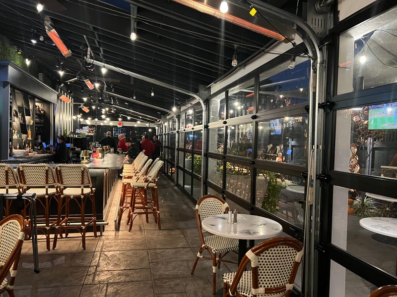 Iconic Mid Century Supper Club Ambience