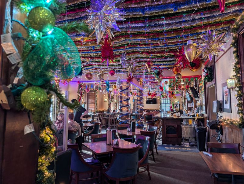 Holiday Decor and Festive Vibes