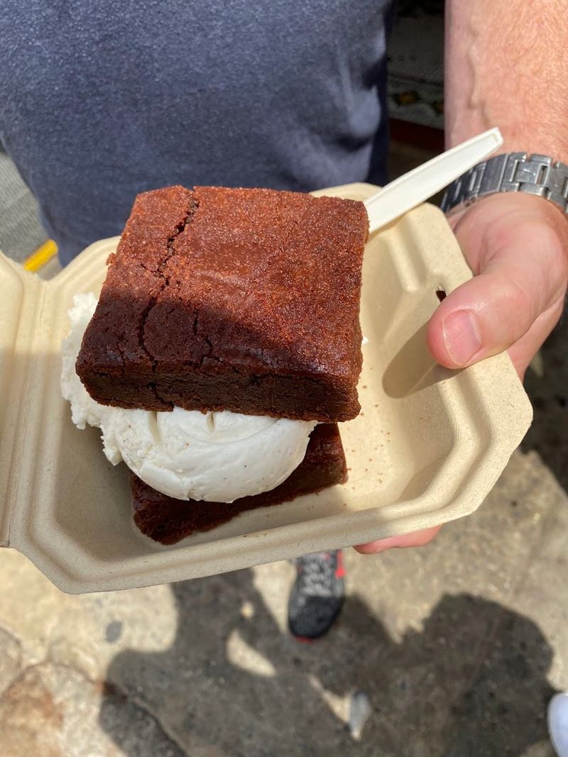 Artistic Craftsmanship Meets Sweet Indulgence