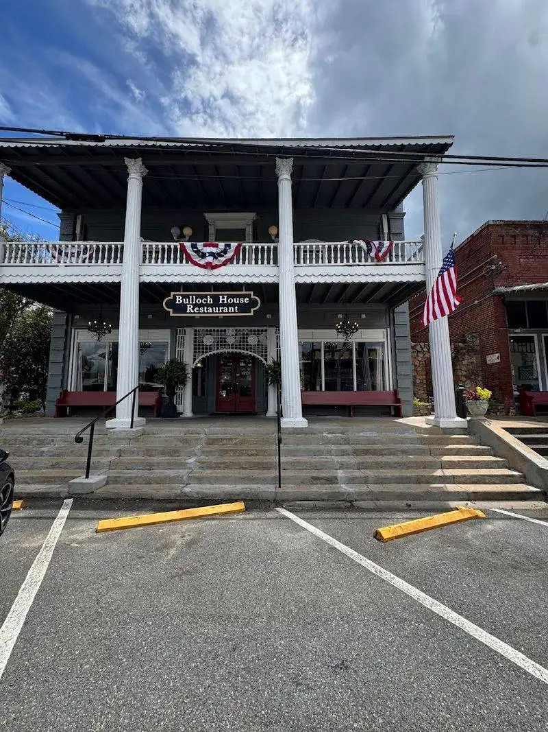 Southern Hospitality and Charm