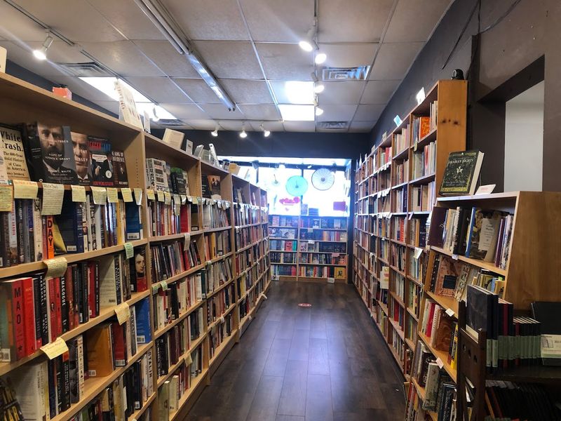 Cozy, Unpolished Charm That Encourages Lingering