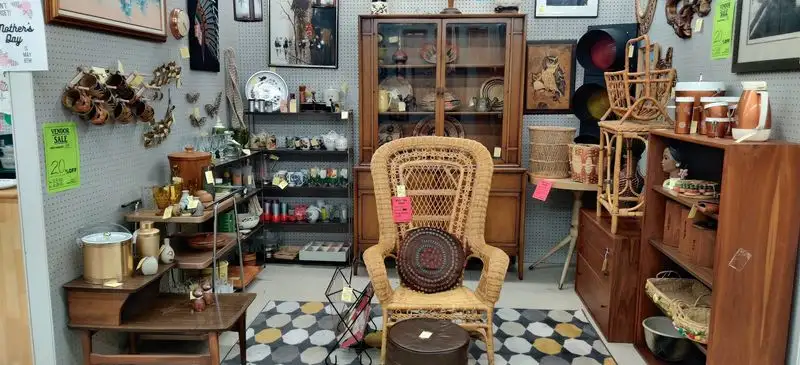 Hundreds of Vendors, Thousands of Items