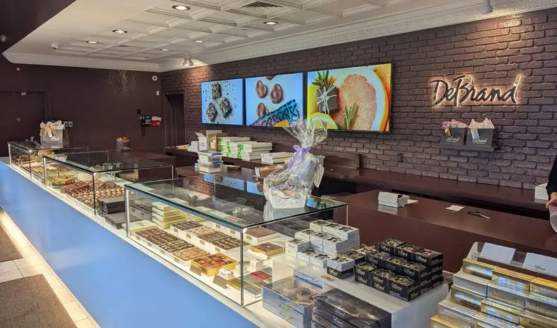 DeBrand Fine Chocolates 