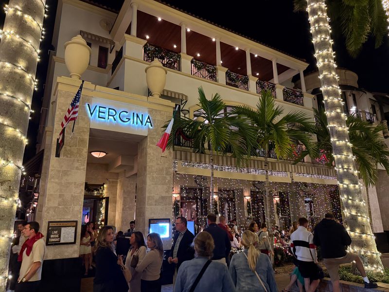 VERGINA Restaurant &ndash; Naples