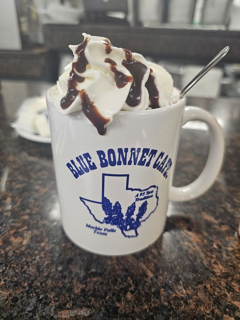 Warm Community Spirit