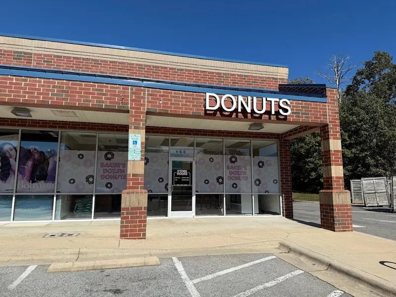 Baker's Dozen Donuts, Wilmington