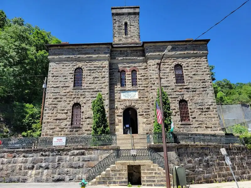 Old Jail Museum