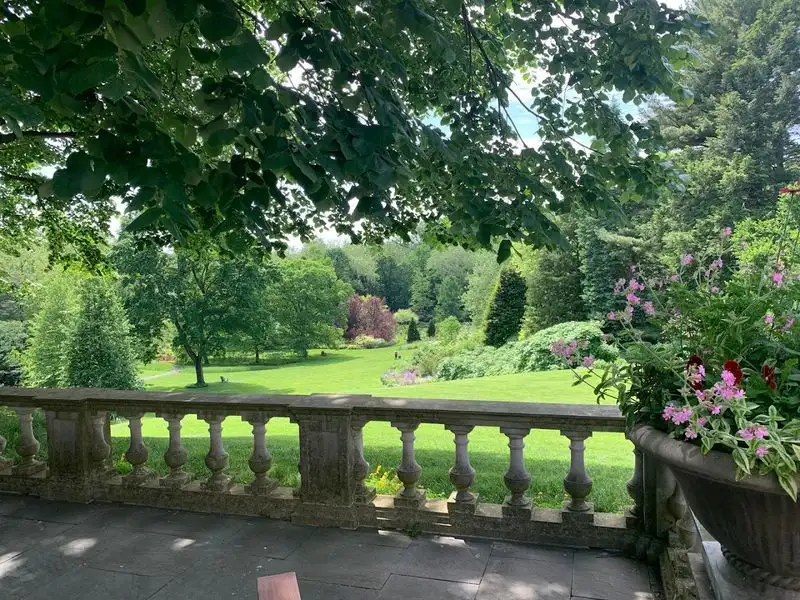 The Chanticleer House Terraces