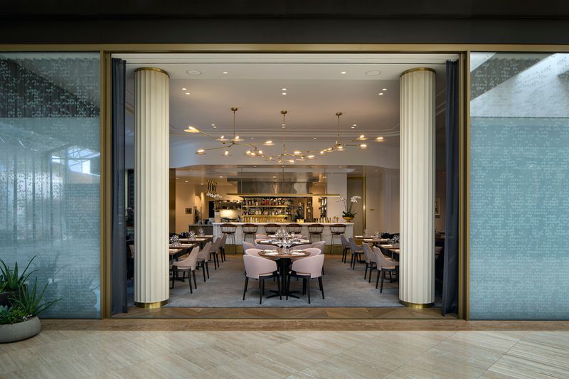 Knife Pleat &mdash; Costa Mesa, CA