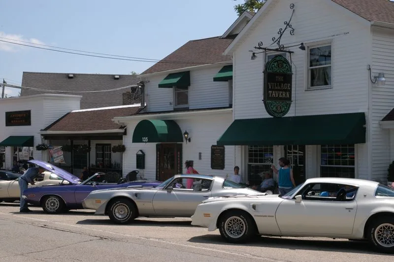 Planning your visit: hours, tips, and best seats