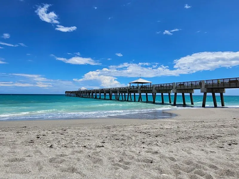 Juno Beach Fishing Pier (Juno Beach, FL)