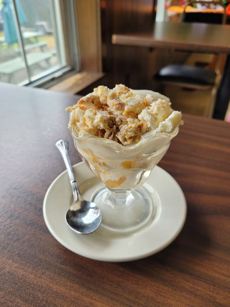 Hall&rsquo;s Ice Cream &mdash; Millerstown, PA