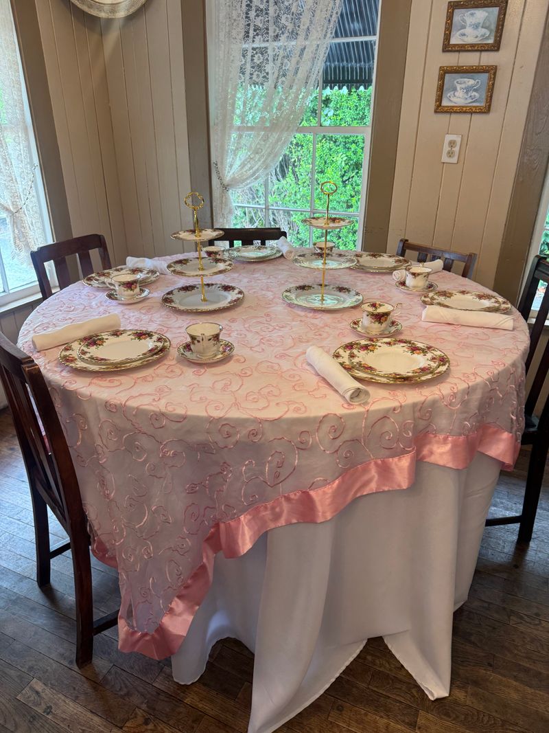 Four Friends Tea Room &mdash; Pearland