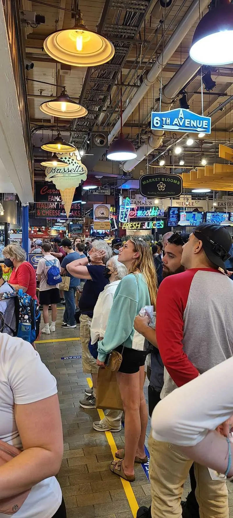 Pairings beyond the scoop: market snacks, coffee, and sweet add ons