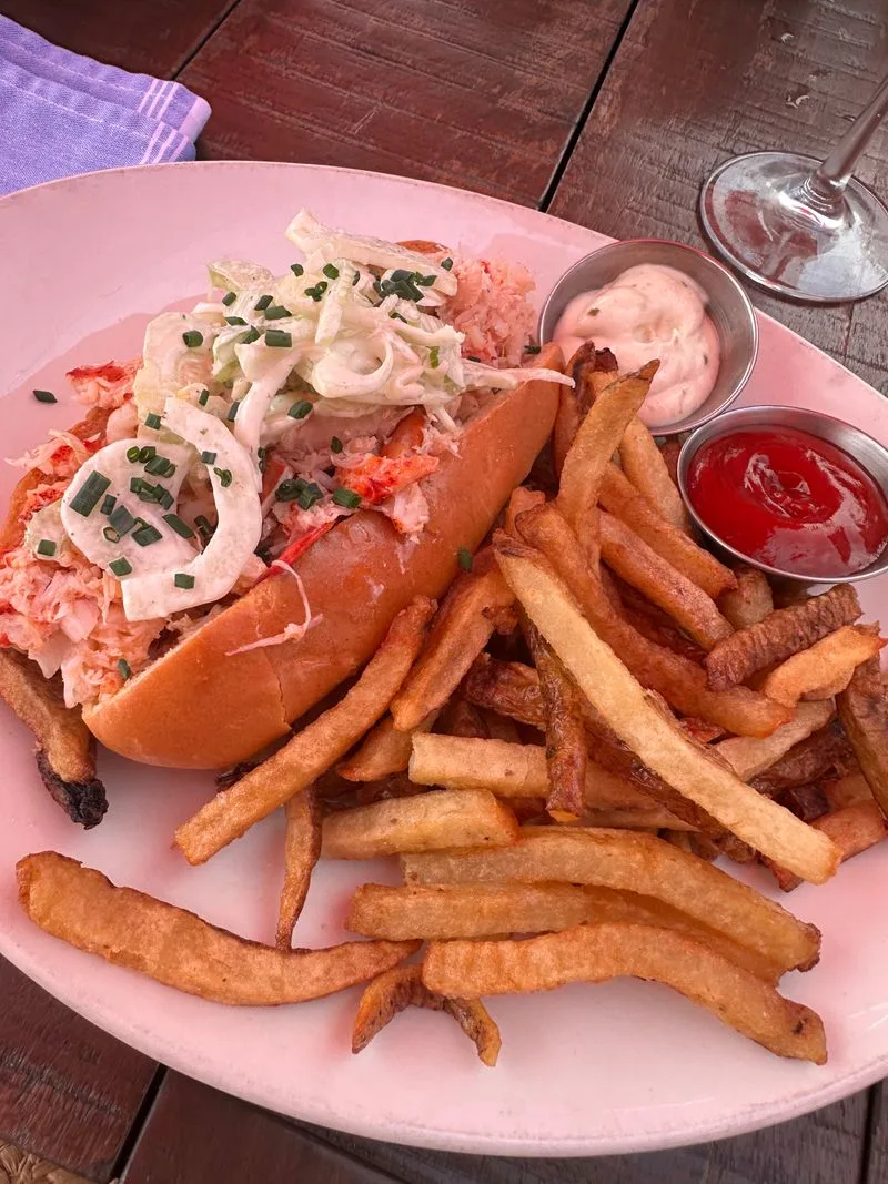 Fan Favorites: Lobster Roll and Lobster Mac and Cheese