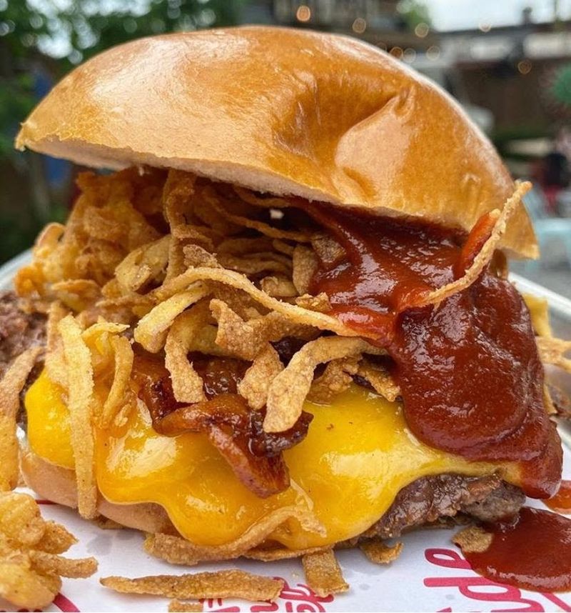 Curbside Burgers &mdash; Baton Rouge, LA