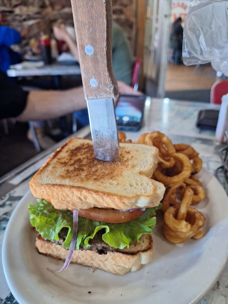Ozark Café – Jasper, AR