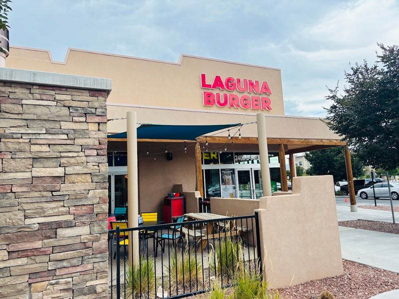 Laguna Burger