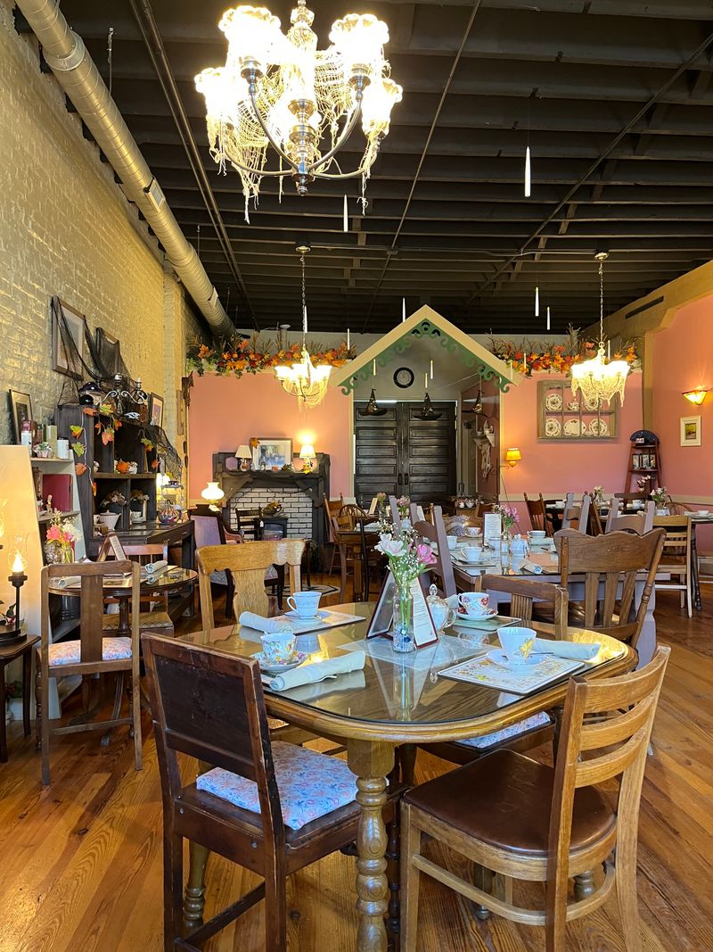 The Maple Leaf Tea Room &mdash; Lynchburg