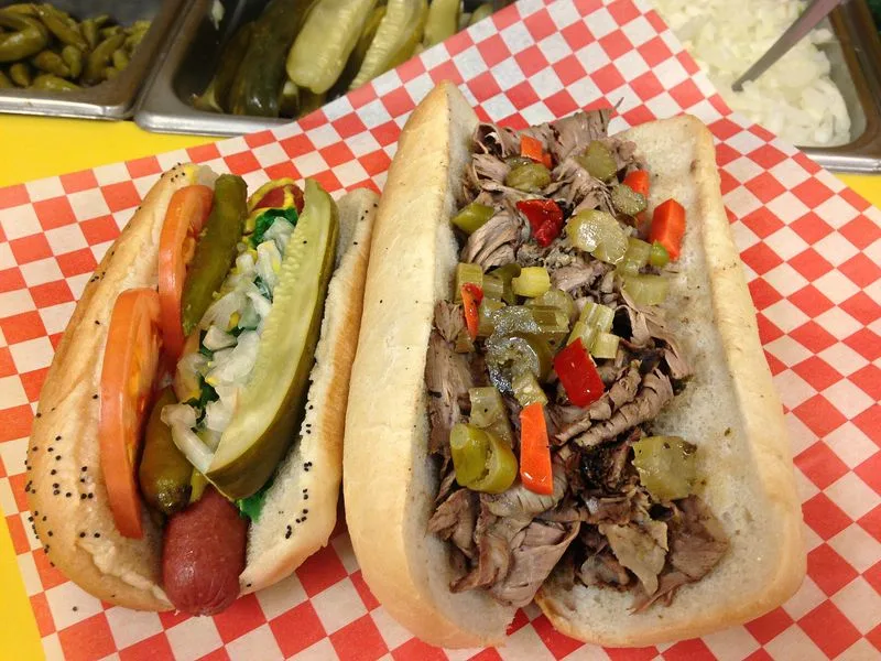 Skip&rsquo;s Chicago Dogs (Avondale Estates)