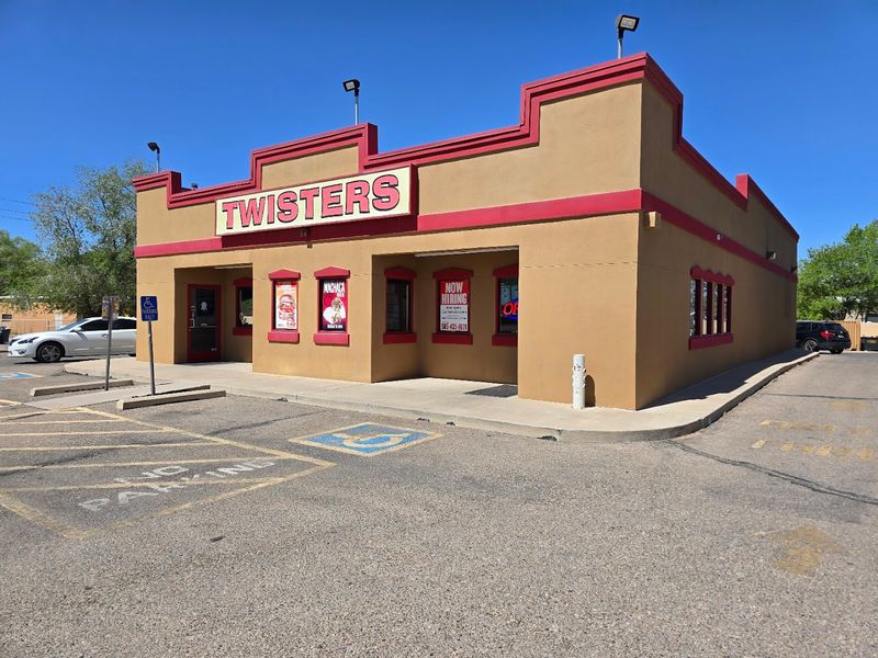 Twisters Burgers & Burritos