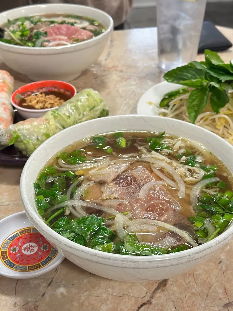 A Local Favorite That Keeps Drawing Crowds