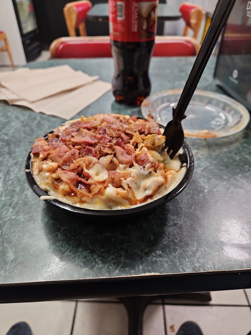 White Cheddar Trio: Cheese-Forward Purist Pick