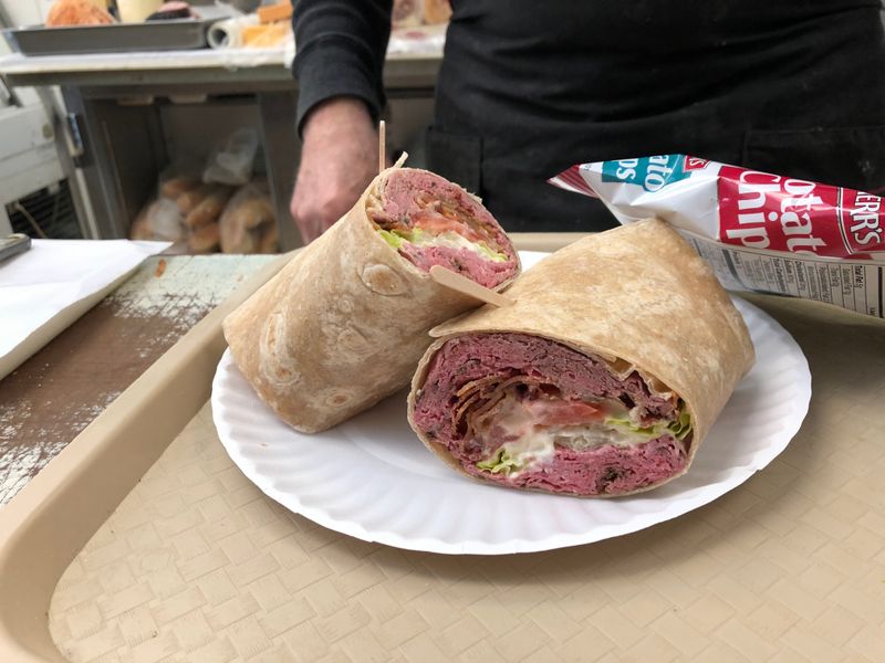 Monmouth Clubhouse Deli