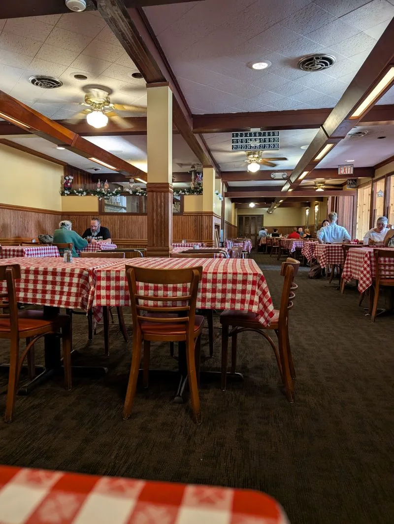 Vintage Supper Club Atmosphere