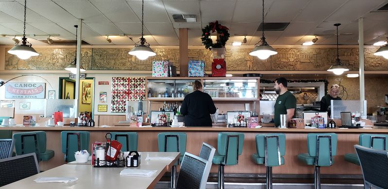 The Warm, Welcoming Service That Keeps Guests Coming Back