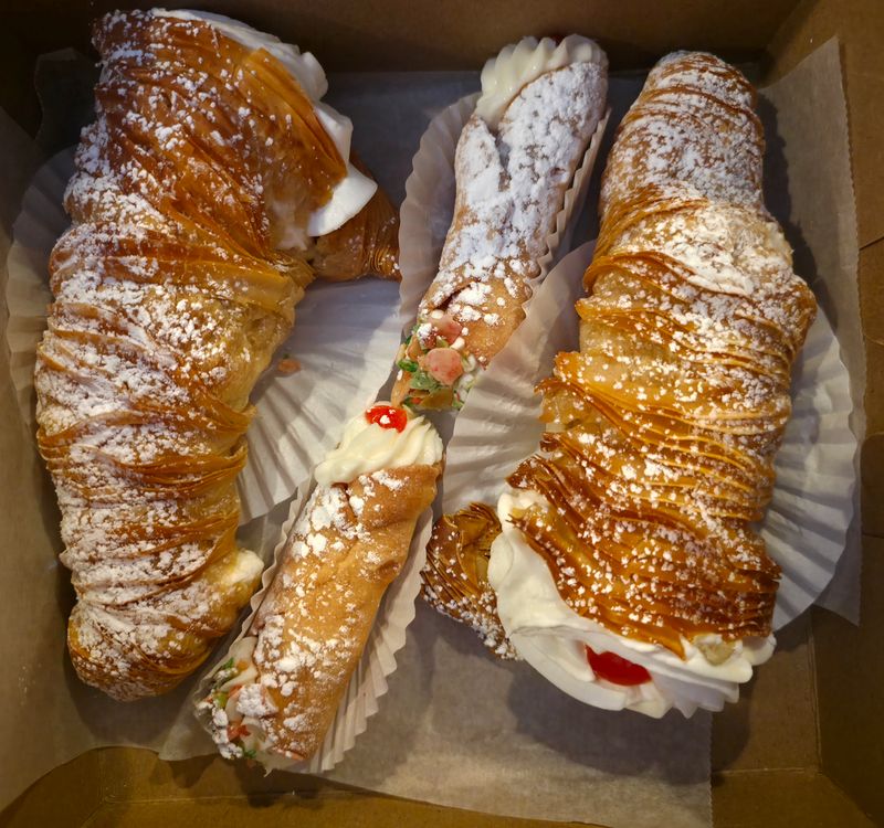 Modern Pastry Shop &mdash; Hartford, CT