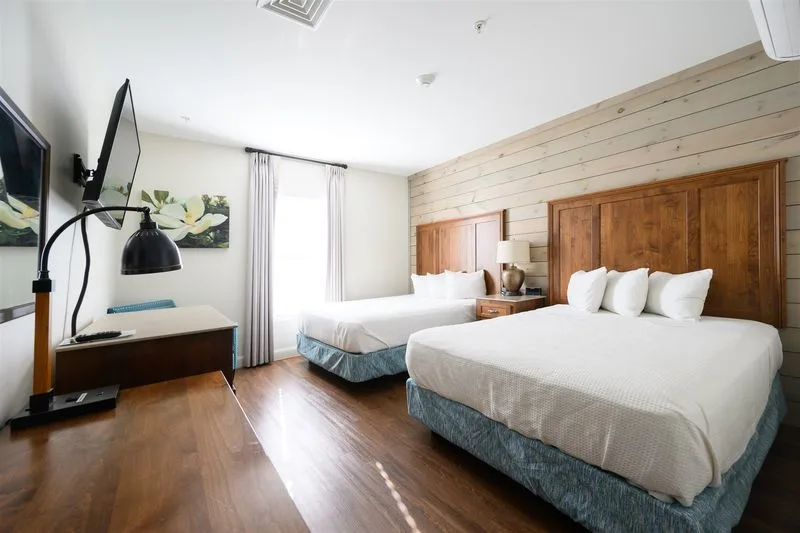 Pet-Friendly Accommodations