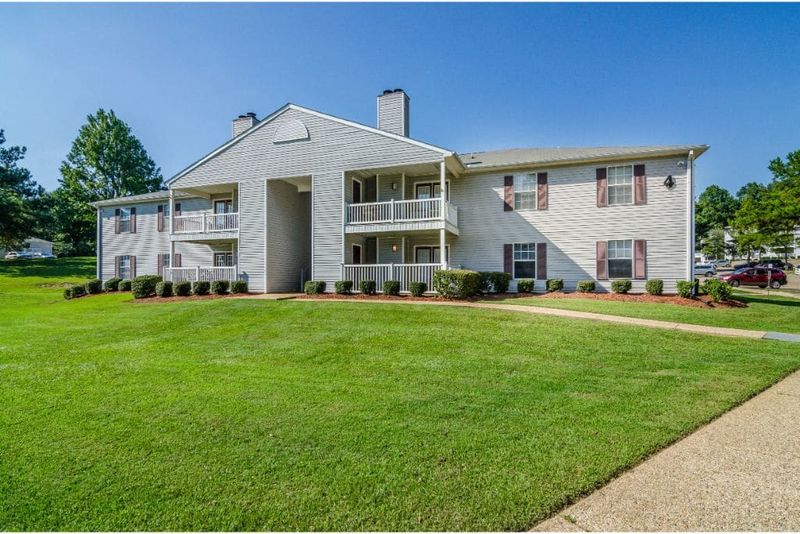 A sample modest monthly budget for Laurel living