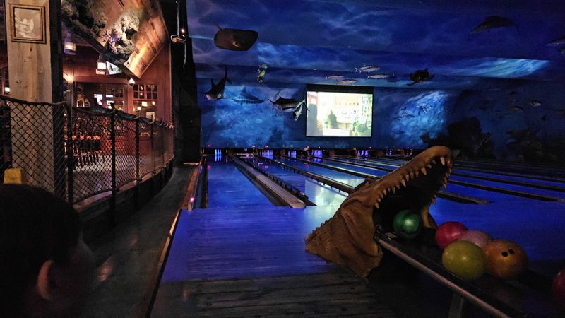 Happy Hour Deals and Budget-Friendly Tips