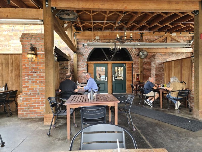 Cozy Yet Energetic Atmosphere