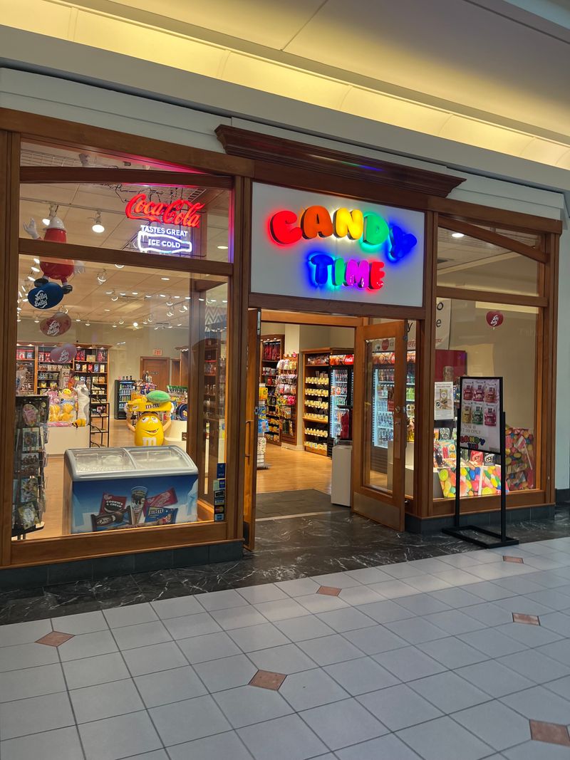 Candy Time &mdash; Marlborough