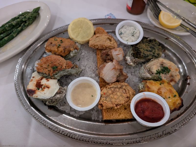 Signature items and what people tend to order