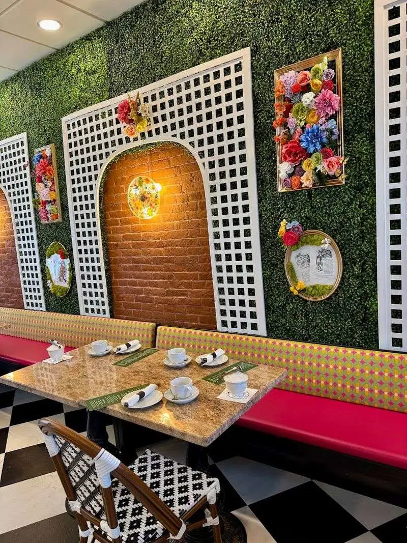 Warm and Inviting Service