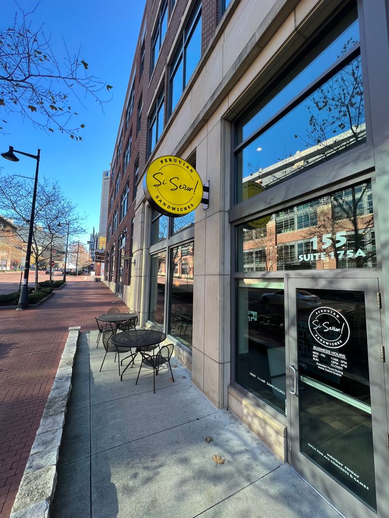 Si Se&ntilde;or Peruvian Sandwiches &ndash; Columbus