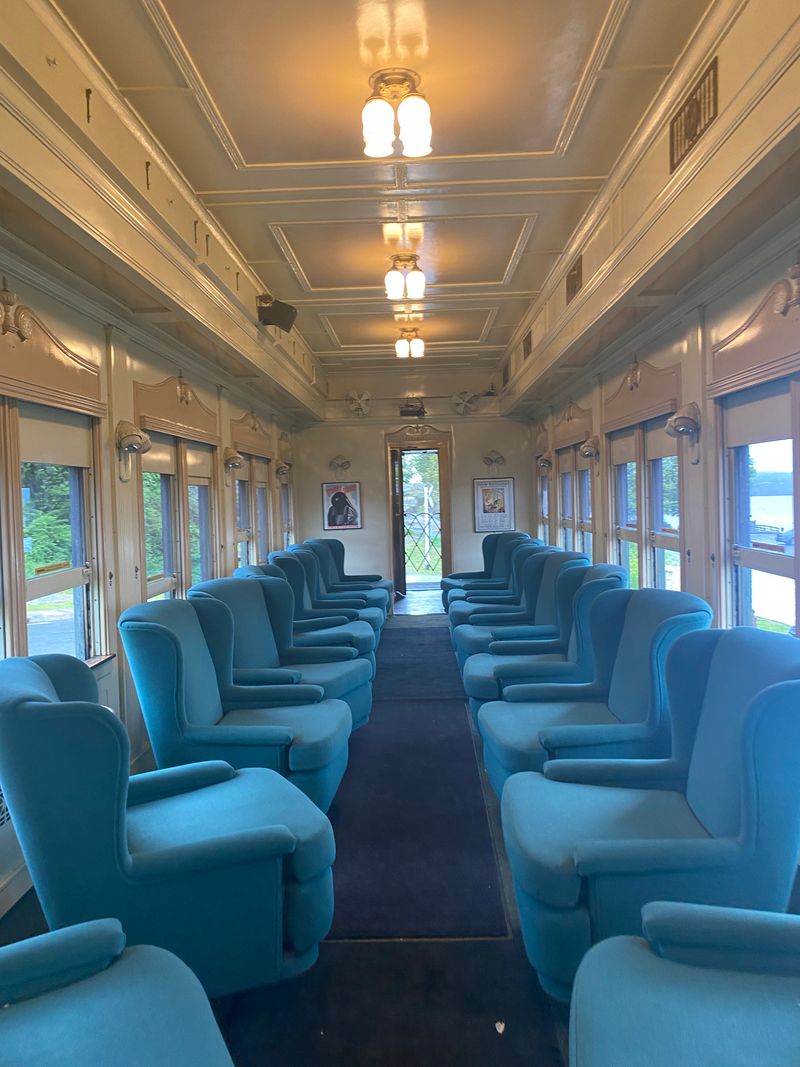 First Class vs Standard: Seating, Comfort, and Perks