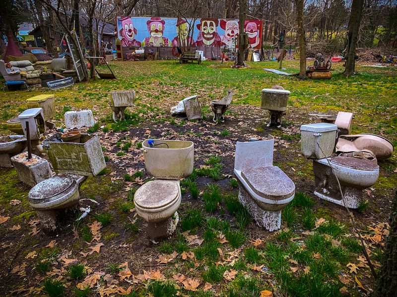 Apple Valley Hillbilly Garden & Toyland &ndash; Calvert City, KY