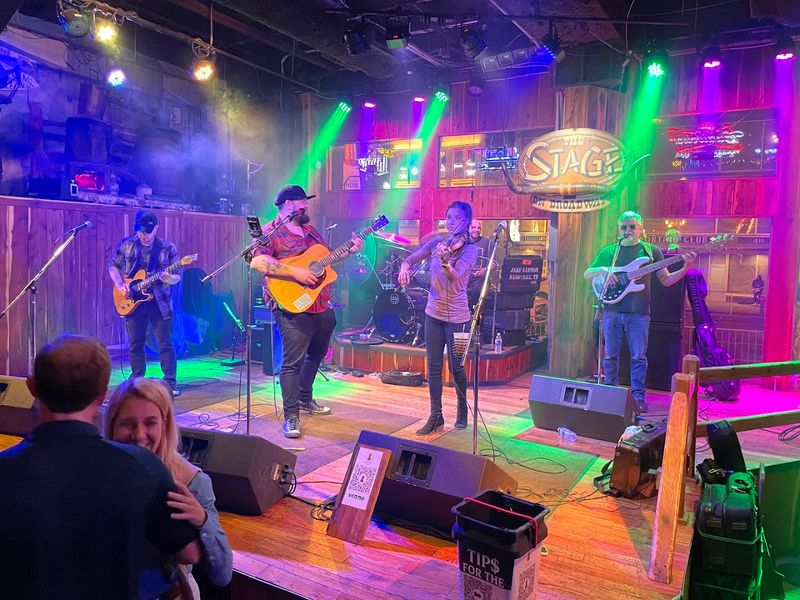 Catch Live Music on Broadway in Nashville