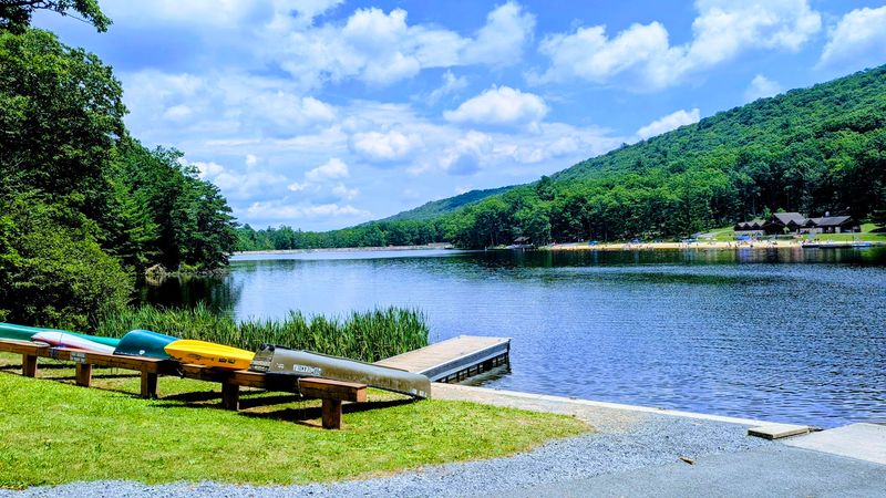 Poe Valley and Poe Paddy State Parks Nearby